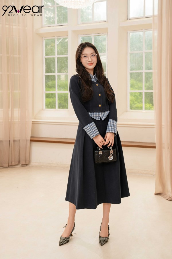 Set Áo Cổ Đức + Chân Váy Xếp Ly Dài