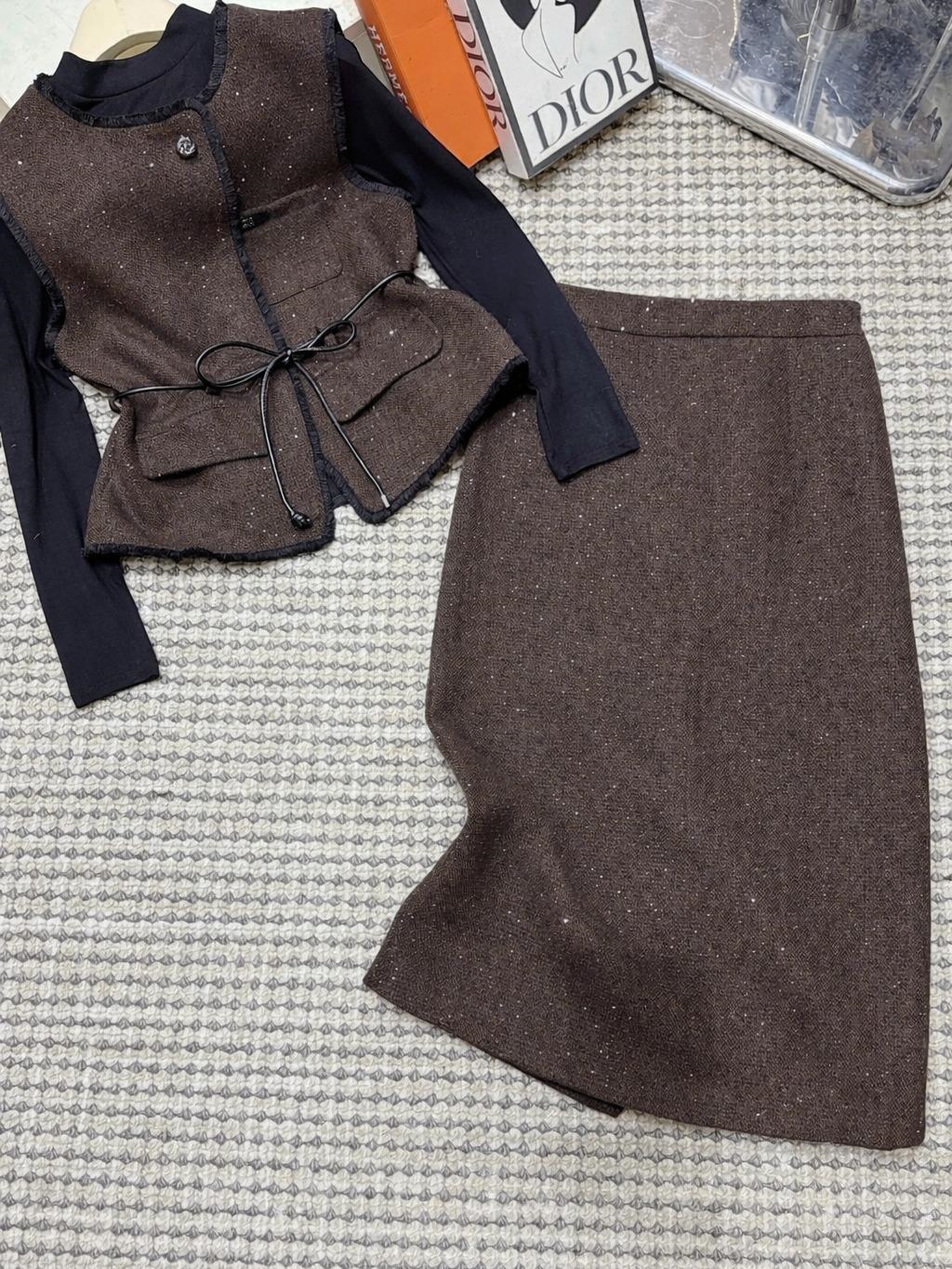 SET DÁNG DÀI THANH LỊCH Sang Trọng & Tinh Tế - Thiết Kế Nhẹ Nhàng Thoải Mái - Sản Phẩm Rất Cuốn Cho Mọi Hoàn Cảnh